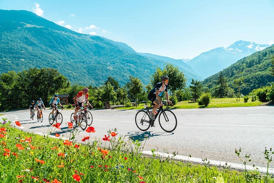 Formule DUO Cyclo Col de la Loze by Brides-les-Bains pour 119 €/pers.