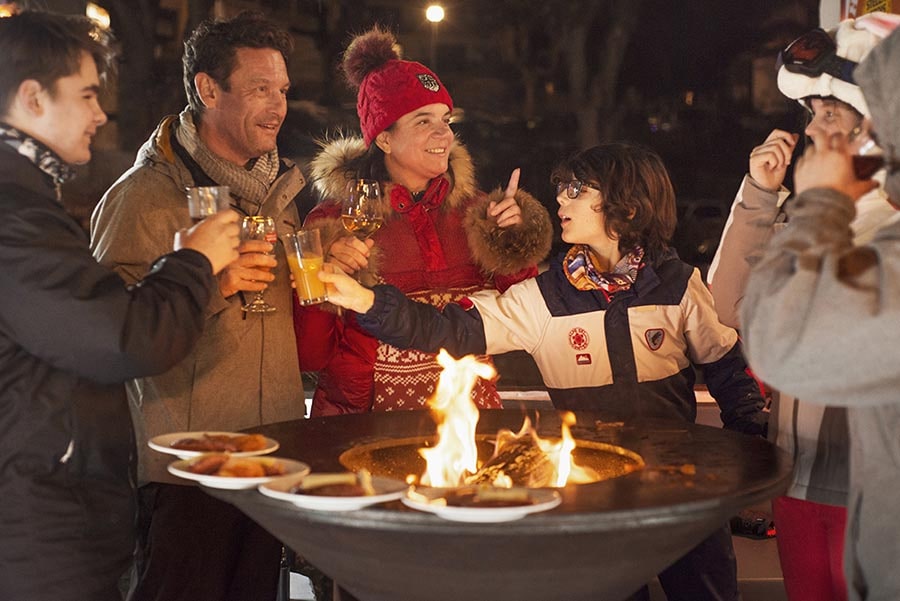 Un moment de fête et de convivialité entre amis